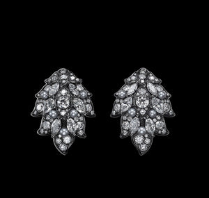 The Botanics Earrings (NTT-E03-BO)